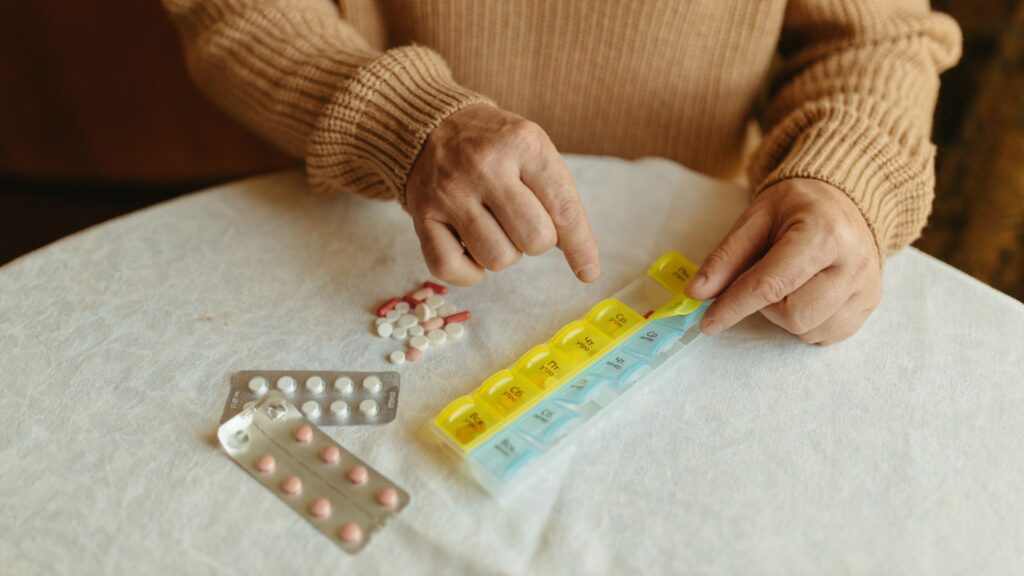 Gestão de medicamentos: cuidados essenciais para um tratamento seguro e eficaz