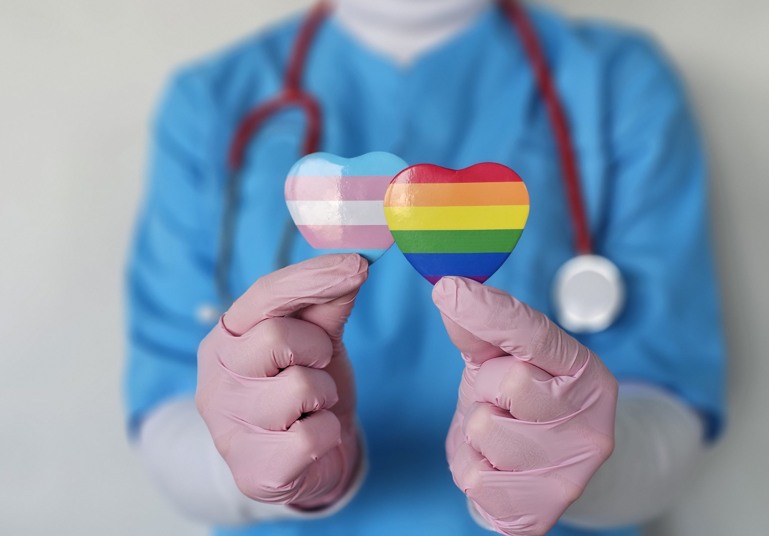 Saúde da população LGBTQIAP+: Desafios no acesso ao cuidado